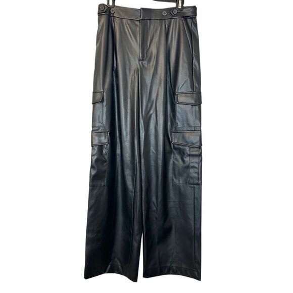 NWT A New Day High Rise Vegan Leather Straight Leg Cargo Pants Black Size 8 - Picture 1 of 5